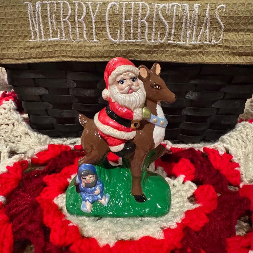 Vintage Kitsch Christmas Ceramic Santa Claus Hand Painted Figurine Holiday Decor